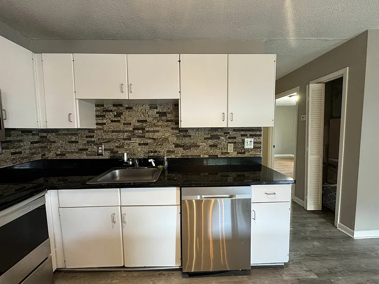 21752 River Canyon Rd — Photo 41