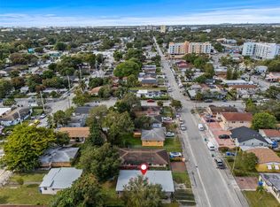 1460 NW 52nd St #2, Miami, FL 33142