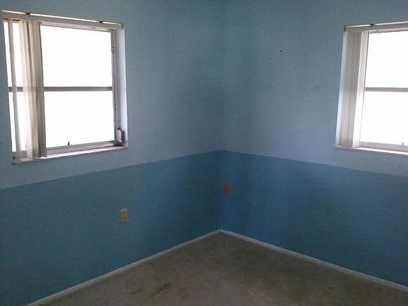 4th image of 8131 Penwood Dr