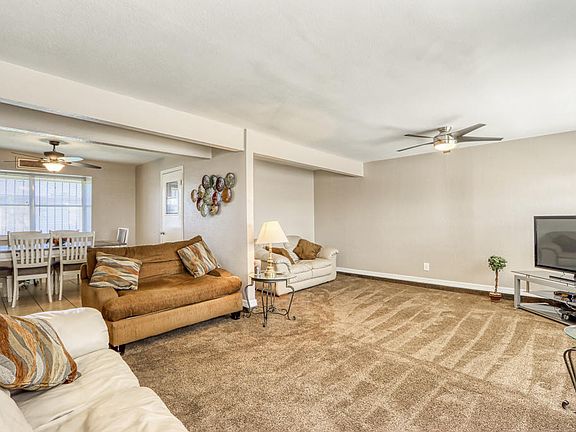 5th image of 8040 Valle Placido Dr