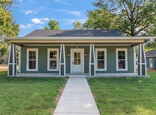 708 N Main St, Urich, MO 64788