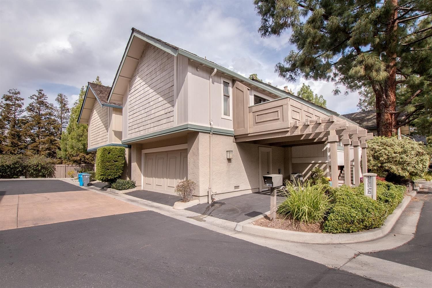 10134 Congress Pl, Cupertino, CA 95014 Zillow