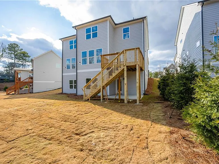 126 Spaulding Ln — Photo 44