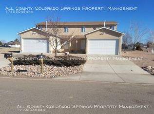 323 W Coral Dr, Pueblo, CO 81007