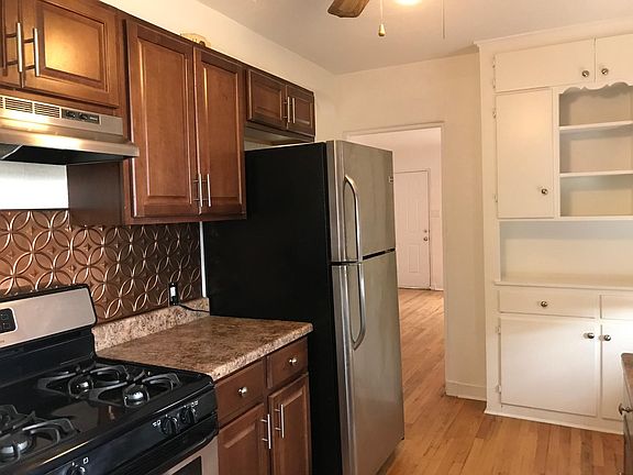 4th image of 207 Manzano St NE APT B