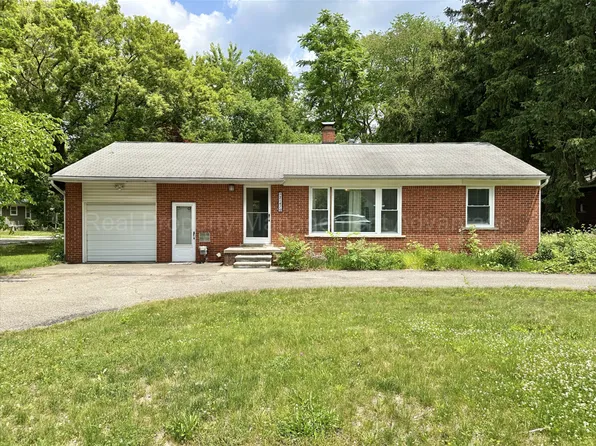 21470 Whittington St, Farmington Hills, MI 48336