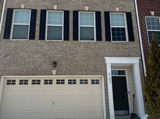 9102 Village Springs Dr, Upper Marlboro, MD 20772