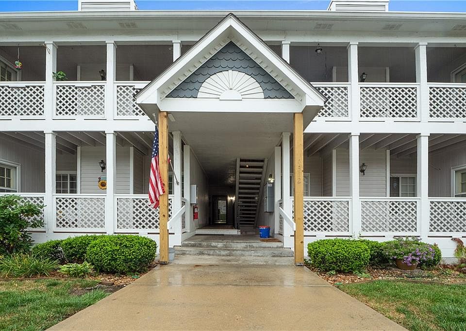 1st image of 4312 S Bryant Ct APT 1