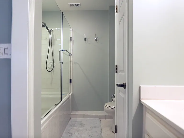3075 W Roxboro Rd NE — Photo 16