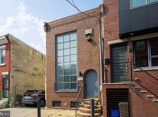 729 Emily St, Philadelphia, PA 19148
