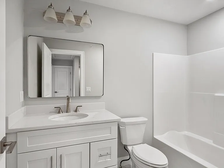 10 Windsor St #1 — Photo 30