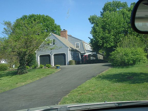Side/Garage
