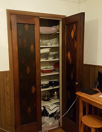 EIK with full Pantry