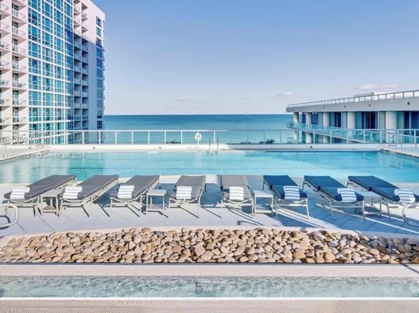 6801 Collins Ave #618, Miami Beach, FL 33141