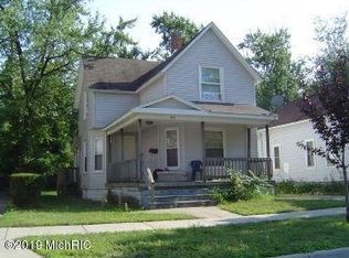 124 W 15th St, Holland, MI