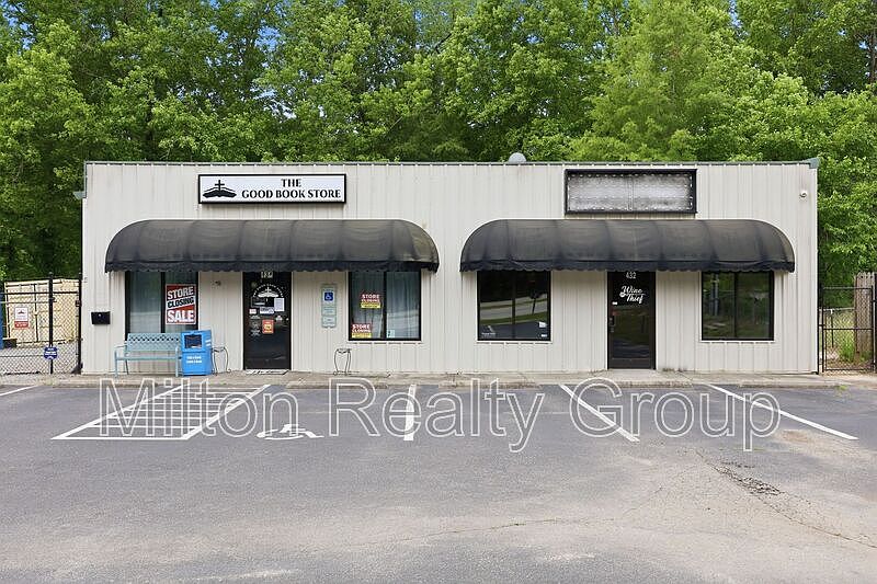 1st image of 432 E Cornelius Harnett Blvd