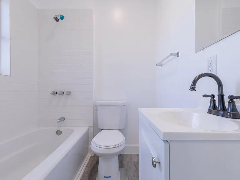 3048 W 12th Street — Photo 5
