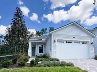 41 Oakmoss Dr, Saint Johns, FL 32259
