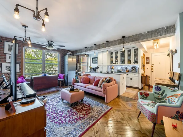 191 73rd St APT 243, Brooklyn, NY 11209