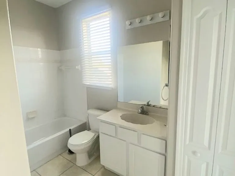 10206 Beneva Dr — Photo 20