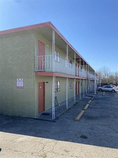 1st image of 308 N 22nd St