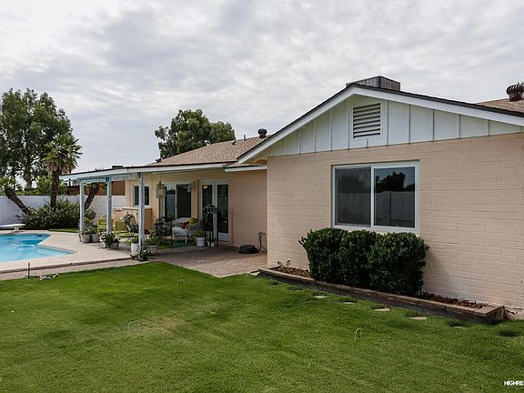 5th image of 4538 E Capistrano Ave