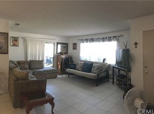 945 Pinyon Ct, Ontario, CA 91762