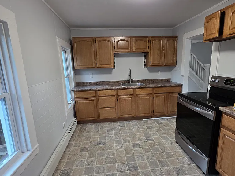 627 N Main St #2 — Photo 24