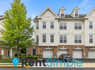6791 Hampton Bay Ln, Gainesville, VA 20155