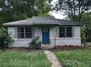 922 Woodward Rd, Midfield, AL 35228