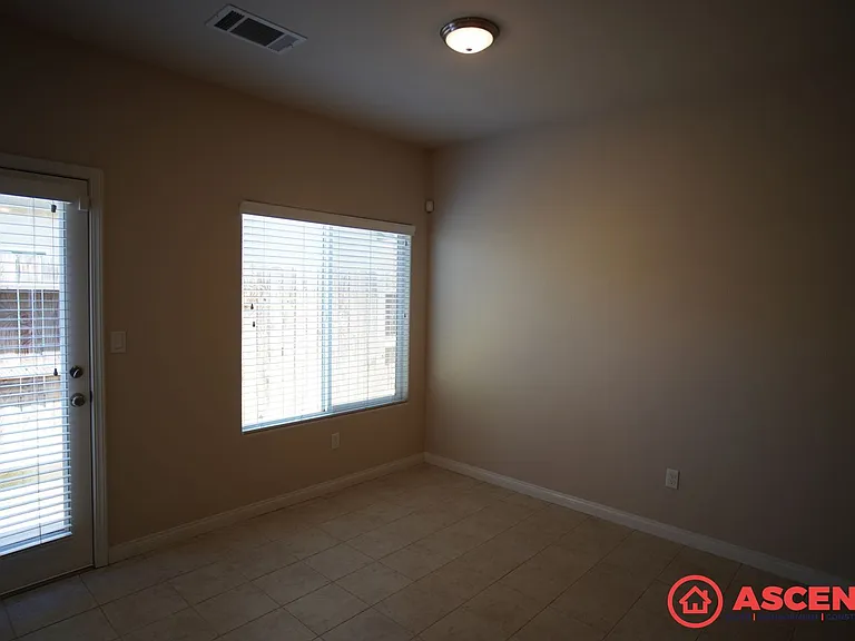 5508 Poso Ridge Ct — Photo 6