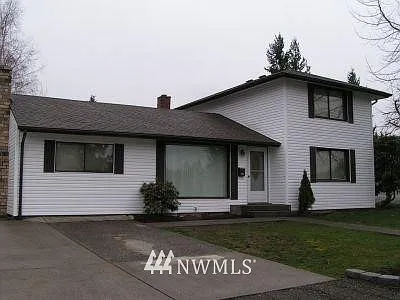 4401 N Highland Avenue photo 1