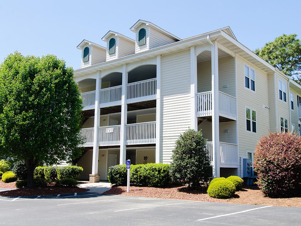 1st image of 3350 Club Villa Drive SE #1002