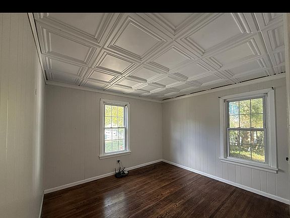 1ST FLOOR BEDROOM / OFFICE