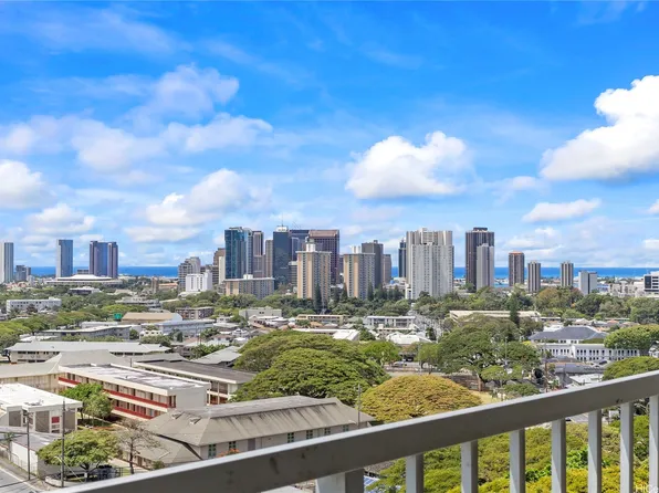 2029 Nuuanu Ave APT 1510, Honolulu, HI 96817