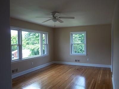 2nd image of 3606 Bunker Hill Dr