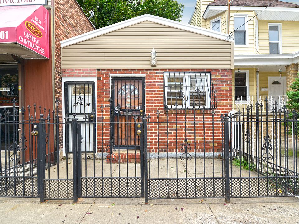 1st image of 8709 109th St