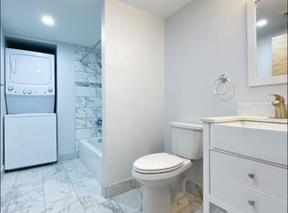 1935-37 Chestnut St #35-2F, Philadelphia, PA 19103