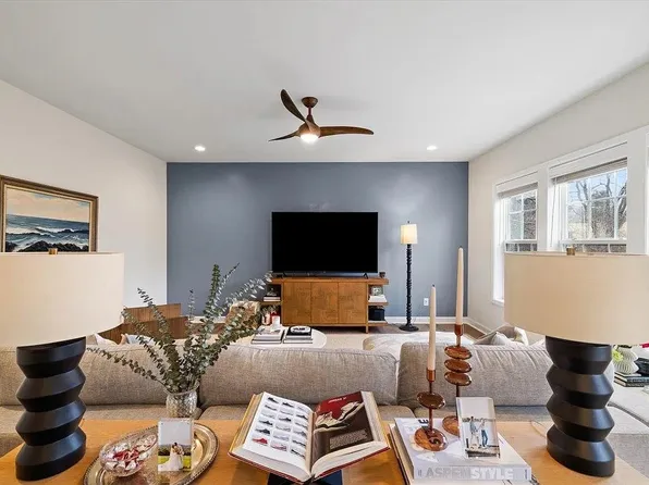 840 Jefferson Cir, Christiansburg, VA 24073