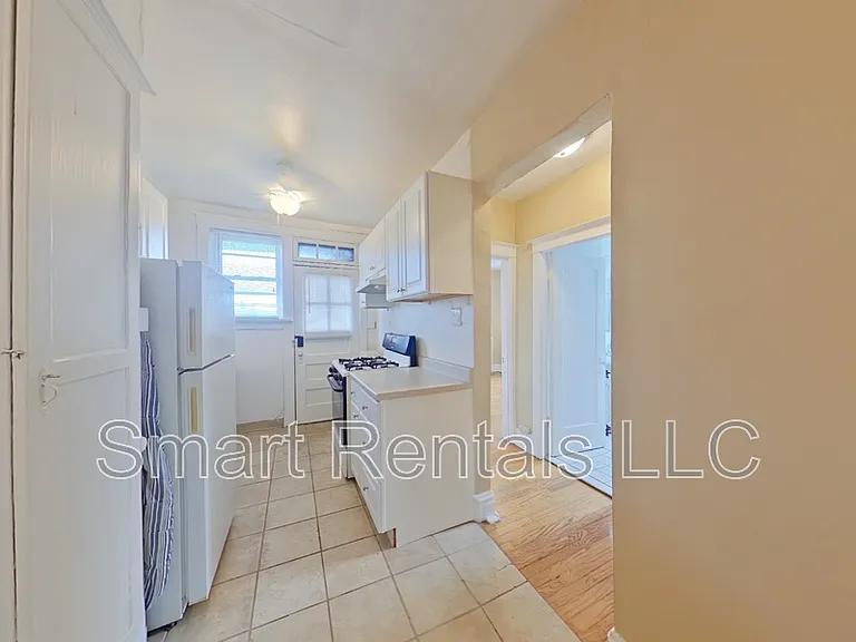 1008 Tamm Ave #2F — Photo 5