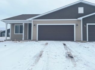 1325 Rose St, New Richmond, WI 54017