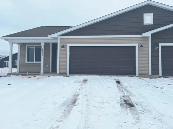 1325 Rose St, New Richmond, WI 54017