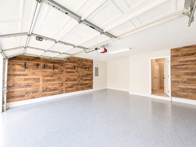 16131 Circlegreen Dr — Photo 24