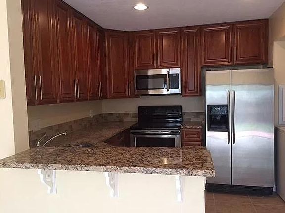 2nd image of 3516 Gardens East Dr APT A