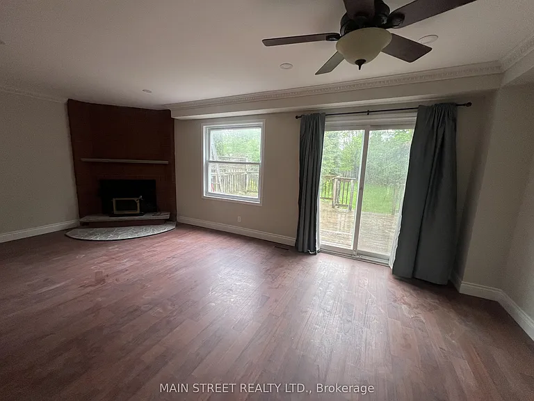 14 Ailsa Dr — Photo 8