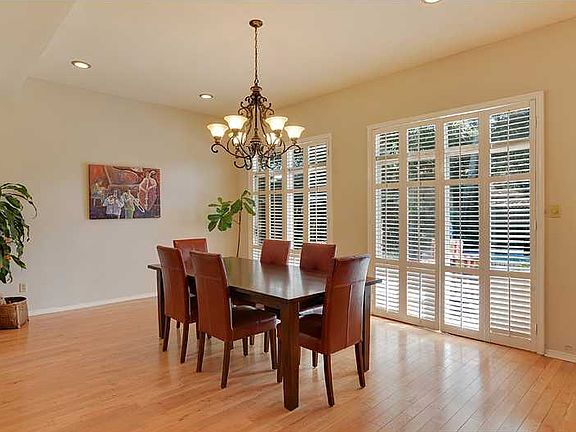 4th image of 5445 Wimbledon Ct