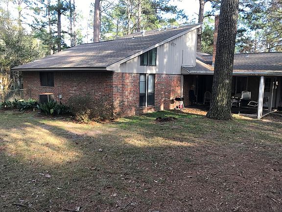 5th image of 2511 Dogwood Dr