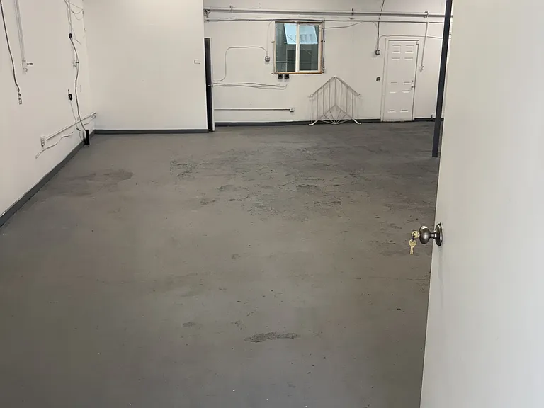5324 E Sharp Ave #1 — Photo 16