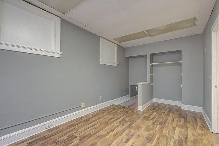 767 W Windlake Ave duplex — Photo 3