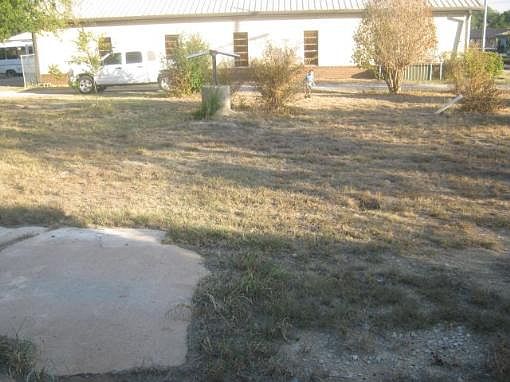 2nd image of 2014 Belle Plain St